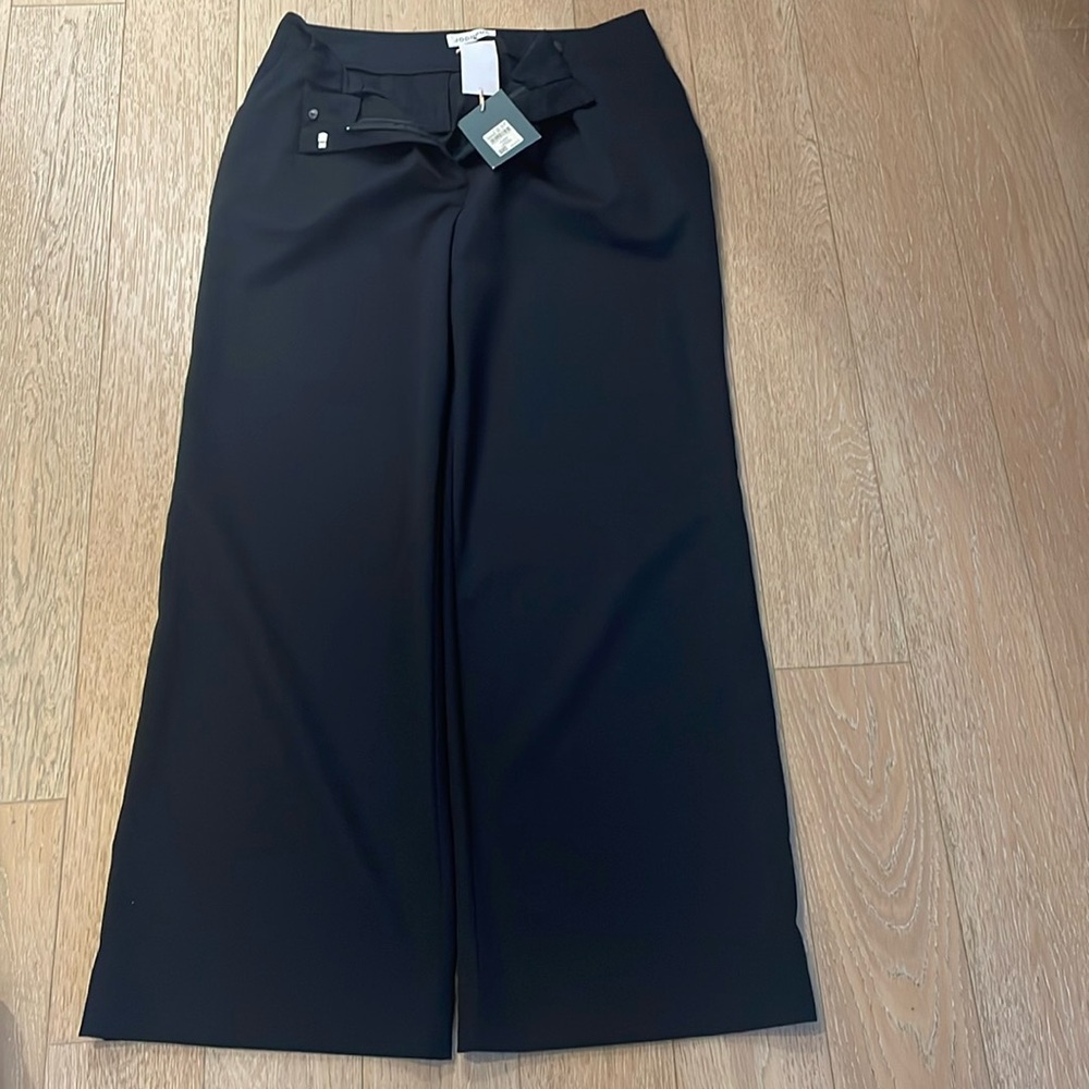 Wide legs pants